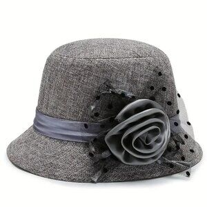DRESSY BUCKET HAT in Grey